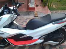 https://riyasewana.com/uploads/honda-pcx-150-210550313452.jpg