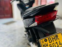 https://riyasewana.com/uploads/honda-pcx-150-221554346294.jpg
