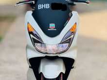 Honda PCX 150 2017 Motorbike