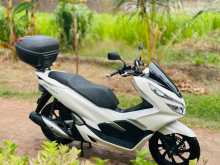 https://riyasewana.com/uploads/honda-pcx-150-2718483513392.jpg