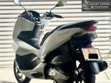 https://riyasewana.com/uploads/honda-pcx-150-3016442122133.jpg