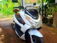 Honda Pcx 150 2014 Motorbike