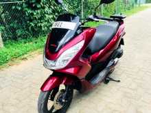 Honda PCX 150 2018 Motorbike