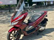 https://riyasewana.com/uploads/honda-pcx-150-61656144422.jpg