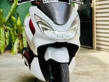 Honda PCX 150 2017 Motorbike