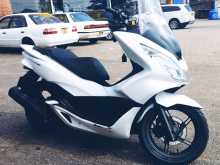 https://riyasewana.com/uploads/honda-pcx-150cc-1212375013983.jpg