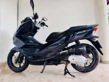 Honda PCX 150cc 2019 Motorbike