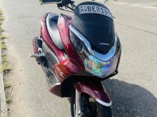 https://riyasewana.com/uploads/honda-pcx-150cc-288553924071.jpg