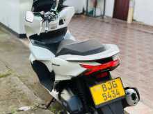 https://riyasewana.com/uploads/honda-pcx-151418434782.jpg