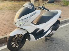 https://riyasewana.com/uploads/honda-pcx-152542119614.jpg