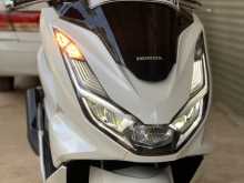 https://riyasewana.com/uploads/honda-pcx-160-110304013984.jpg