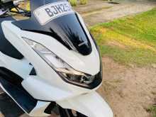 https://riyasewana.com/uploads/honda-pcx-160-114472614003.jpg