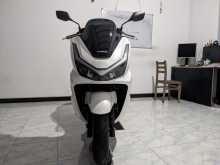 https://riyasewana.com/uploads/honda-pcx-160-119024513333.jpg