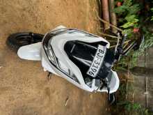 https://riyasewana.com/uploads/honda-pcx-160-11909571062.jpg