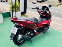 https://riyasewana.com/uploads/honda-pcx-160-1218500513893.jpg