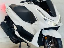 Honda PCX 160 ROADSYNC 2025 Motorbike