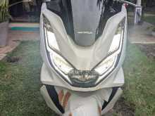 Honda PCX 160 2024 Motorbike