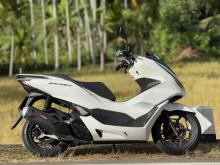 https://riyasewana.com/uploads/honda-pcx-160-1318005224421.jpg