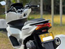 https://riyasewana.com/uploads/honda-pcx-160-1318005324133.jpg