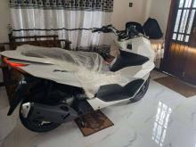 https://riyasewana.com/uploads/honda-pcx-160-14124147463238.jpg