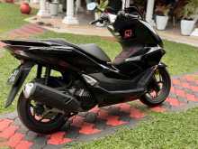 Honda PCX 160 2025 Motorbike