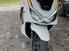 Honda PCX 160 2025 Motorbike