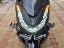 Honda PCX 160 Japan With 3 Wheeler 2024 Motorbike