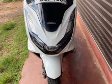 Honda PCX 160 2021 Motorbike