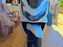 https://riyasewana.com/uploads/honda-pcx-160-1720485613464.jpg