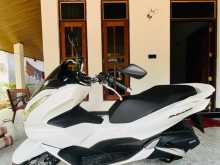 Honda Pcx 160 2023 Motorbike