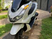 https://riyasewana.com/uploads/honda-pcx-160-198315113372.jpg