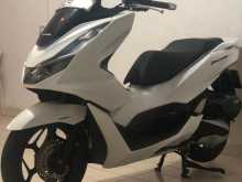 https://riyasewana.com/uploads/honda-pcx-160-21005401562.jpg