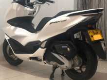 https://riyasewana.com/uploads/honda-pcx-160-21005401584.jpg