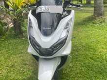 Honda PCX 160 2023 Motorbike
