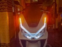 https://riyasewana.com/uploads/honda-pcx-160-21509596074.jpg