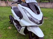 Honda Pcx 160 2023 Motorbike