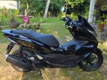 https://riyasewana.com/uploads/honda-pcx-160-21755316284.jpg