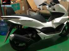 https://riyasewana.com/uploads/honda-pcx-160-21948321786.jpg