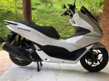 Honda Pcx 160 2023 Motorbike