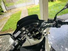 https://riyasewana.com/uploads/honda-pcx-160-2312474424432.jpg