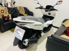 https://riyasewana.com/uploads/honda-pcx-160-2317452719241.jpg