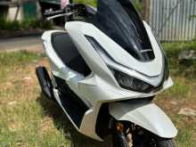 Honda PCX 160 2025 Motorbike