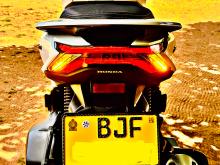 https://riyasewana.com/uploads/honda-pcx-160-2415473219295.jpg