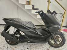 https://riyasewana.com/uploads/honda-pcx-160-241842304592.jpg