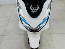 Honda PCX 160 2022 Motorbike