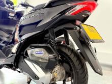https://riyasewana.com/uploads/honda-pcx-160-2614210124691.jpg