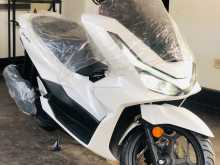 Honda PCX 160 2025 Motorbike