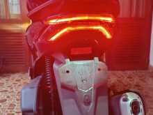 https://riyasewana.com/uploads/honda-pcx-160-2822334613572.jpg