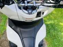 https://riyasewana.com/uploads/honda-pcx-160-289125213314.jpg