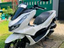 Honda PCX 160 2023 Motorbike